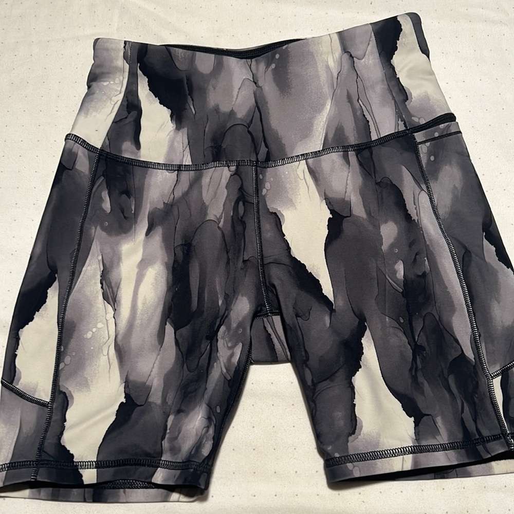 Calia high rise 6” inseam biker shorts 🩳